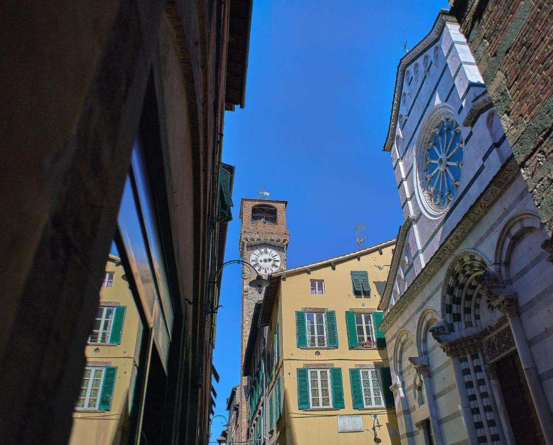 Apartamento Colorato E Vivace Bilocale Lucca Exterior foto