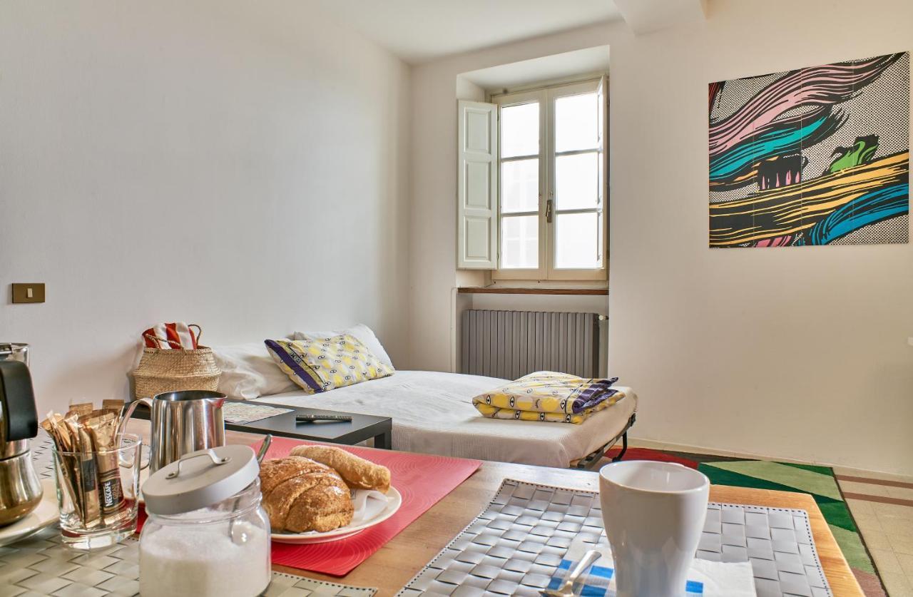 Apartamento Colorato E Vivace Bilocale Lucca Exterior foto